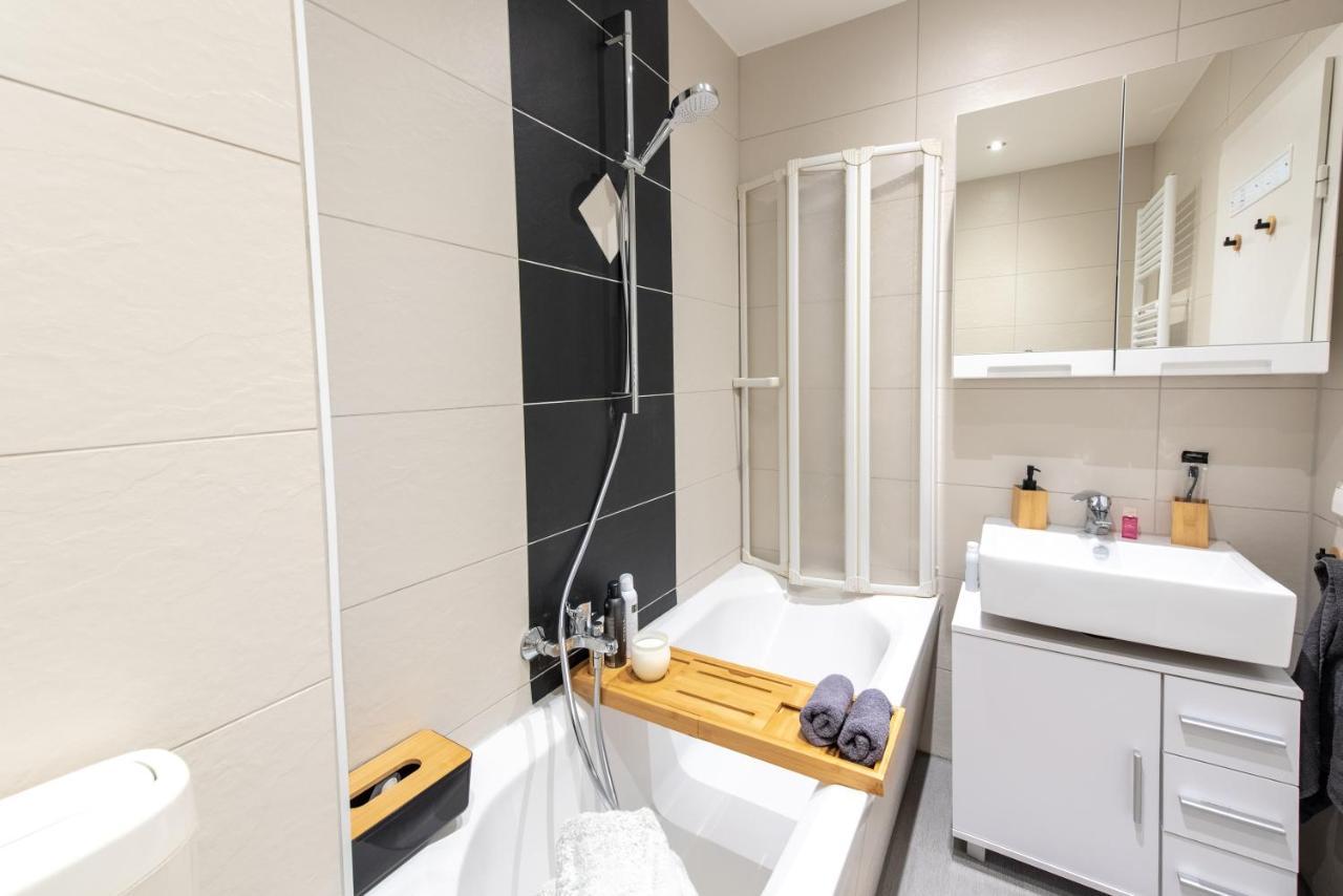 4-Zimmer Wohnung Mit Grandioser Aussicht In Zentraler Lage Hannover Esterno foto
